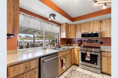 1685 N Hermitage Rd, Fort Myers, FL 33919 - Photo 12