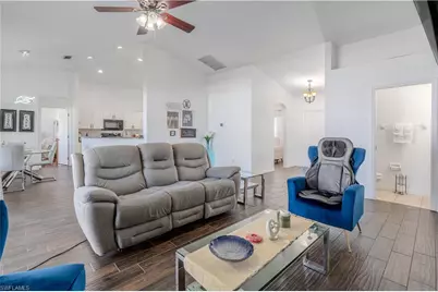 16 NW 18th Ave, Cape Coral, FL 33993 - Photo 10