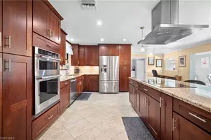 5688 Arvine Cir, Fort Myers, FL 33919 - Photo 4