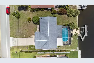 1314 Shelby Pkwy, Cape Coral, FL 33904 - Photo 24