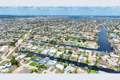 5326 Bayshore Ave, Cape Coral, FL 33904 - Photo 46
