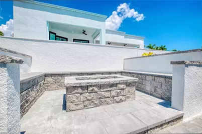 5326 Bayshore Ave, Cape Coral, FL 33904 - Photo 16