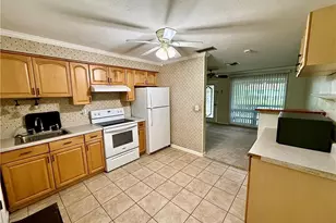4937 Viceroy Ct, Cape Coral, FL 33904 - Photo 16