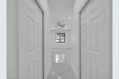 1201 NE 12th Pl, Cape Coral, FL 33909 - Photo 12