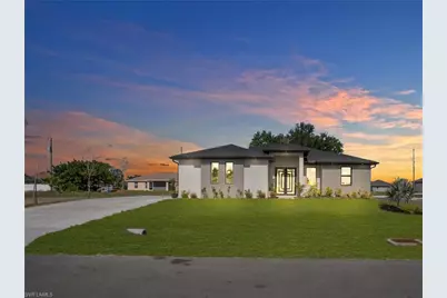 1201 NE 12th Pl, Cape Coral, FL 33909 - Photo 30