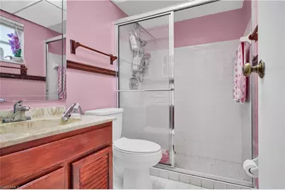 8641 NW 8th St, Pembroke Pines, FL 33024 - Photo 16