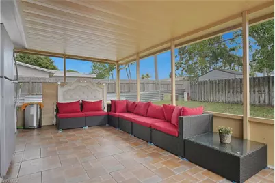 8641 NW 8th St, Pembroke Pines, FL 33024 - Photo 18