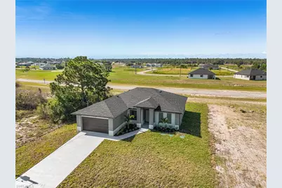 9045 W Broad Cir, Labelle, FL 33935 - Photo 10
