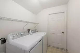 6211 Castlewood Cir, Fort Myers, FL 33905 - Photo 24