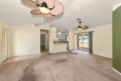 6211 Castlewood Cir, Fort Myers, FL 33905 - Photo 10