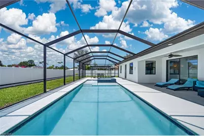 506 SW 5th St, Cape Coral, FL 33991 - Photo 2