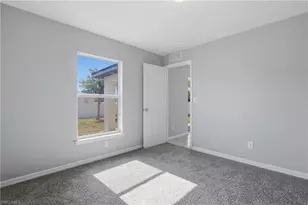 2812 NE 2nd Pl, Cape Coral, FL 33909 - Photo 26