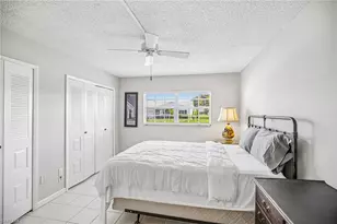 1514 Edgewater Cir, Fort Myers, FL 33919 - Photo 26
