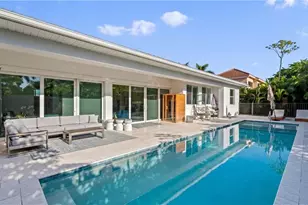 27085 Serrano Way, Bonita Springs, FL 34135 - Photo 2