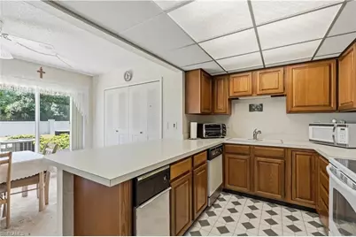 1344 S Brandywine Cir #1, Fort Myers, FL 33919 - Photo 4