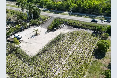 11851 Stringfellow Rd, Bokeelia, FL 33922 - Photo 2