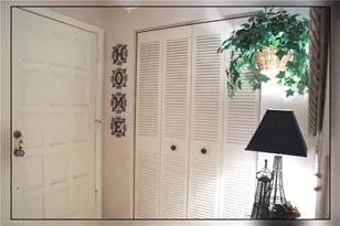 18409 Orangecrest Ct, Lehigh Acres, FL 33936 - Photo 4