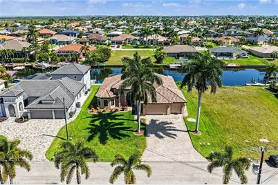 2817 SW 39th St, Cape Coral, FL 33914 - Photo 1