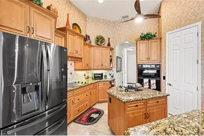 2817 SW 39th St, Cape Coral, FL 33914 - Photo 4