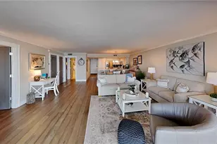 17170 Harbour Point Dr, Fort Myers, FL 33908 - Photo 4