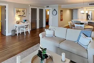 17170 Harbour Point Dr, Fort Myers, FL 33908 - Photo 6