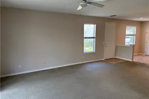8290 Village Edge Cir, Fort Myers, FL 33919 - Photo 8