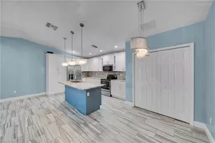 15 Willow St, Lehigh Acres, FL 33936 - Photo 8