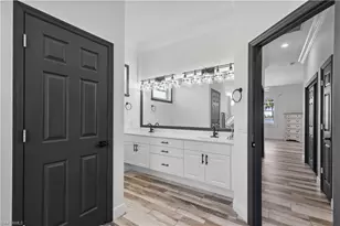 2202 Grove Dr, Naples, FL 34120 - Photo 26