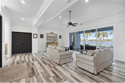 2202 Grove Dr, Naples, FL 34120 - Photo 8