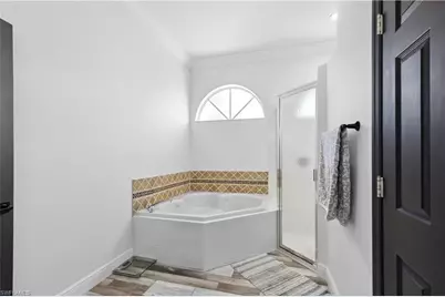2202 Grove Dr, Naples, FL 34120 - Photo 28