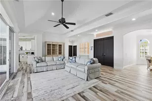 2202 Grove Dr, Naples, FL 34120 - Photo 10