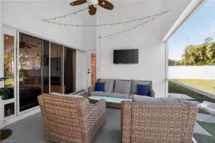 625 SW 36th St, Cape Coral, FL 33914 - Photo 14