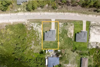 928 Milwaukee Blvd, Lehigh Acres, FL 33974 - Photo 34