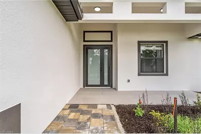 928 Milwaukee Blvd, Lehigh Acres, FL 33974 - Photo 2