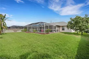 2302 SW 27th Terrace, Cape Coral, FL 33914 - Photo 22