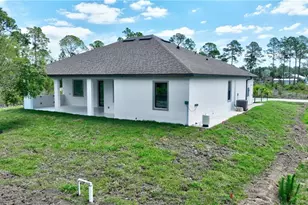 1019 Henry Ave, Lehigh Acres, FL 33972 - Photo 46