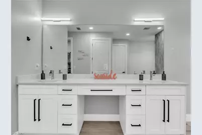 325 SW 21st Ln, Cape Coral, FL 33991 - Photo 12