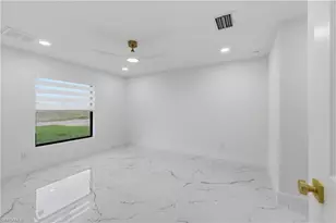 2201 NE 10th Pl, Cape Coral, FL 33909 - Photo 22