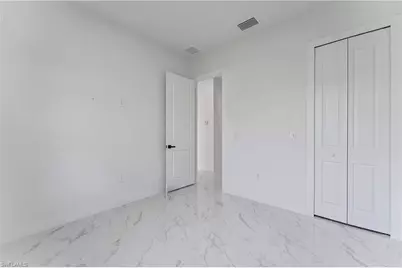 722 Phelps St E, Lehigh Acres, FL 33974 - Photo 14