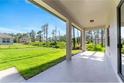 722 Phelps St E, Lehigh Acres, FL 33974 - Photo 22