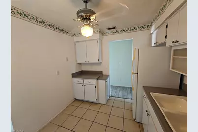 26 Temple Ct, Lehigh Acres, FL 33936 - Photo 8