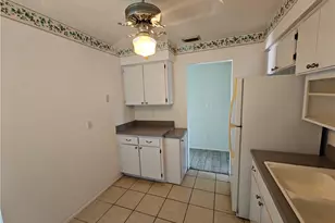 26 Temple Ct, Lehigh Acres, FL 33936 - Photo 8