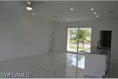 2611 Carol Pl, Lehigh Acres, FL 33971 - Photo 6