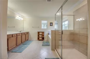 3613 Valle Santa Cir, Cape Coral, FL 33909 - Photo 20