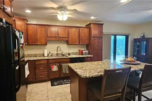 1823 SE 15th St, Cape Coral, FL 33990 - Photo 2