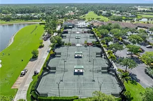 8239 Parkstone Pl, Naples, FL 34120 - Photo 34