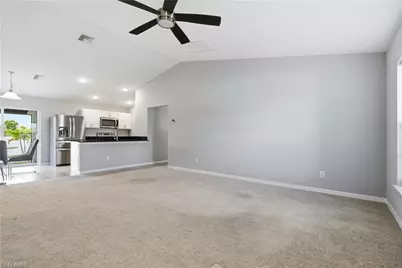 402 NW 18th Ter, Cape Coral, FL 33993 - Photo 8