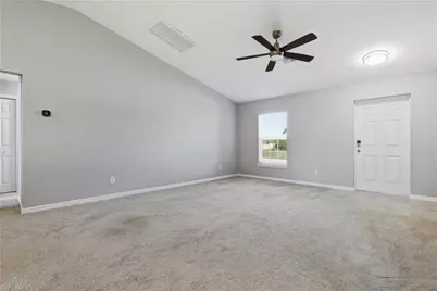 402 NW 18th Ter, Cape Coral, FL 33993 - Photo 14