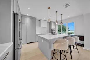 4369 Cypress Ln, Fort Myers, FL 33905 - Photo 4