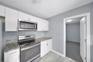 2085 E Tobago Cir, Fort Myers, FL 33905 - Photo 12